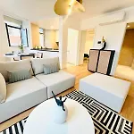 Pink House Ii Beautiful 2 Bedroom Flat In City Center Apartamento Lisboa