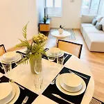 Apartamento Pink House Ii Beautiful 2 Bedroom Flat In City Center *