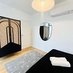 Apartamento Pink House Ii Beautiful 2 Bedroom Flat In City Center Lisboa