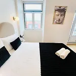 Pink House Ii Beautiful 2 Bedroom Flat In City Center Apartamento
