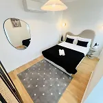 Apartamento Pink House Ii Beautiful 2 Bedroom Flat In City Center