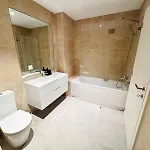 Apartamento Pink House Ii Beautiful 2 Bedroom Flat In City Center *