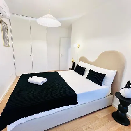 Apartman Pink House Ii Beautiful 2 Bedroom Flat In City Center *