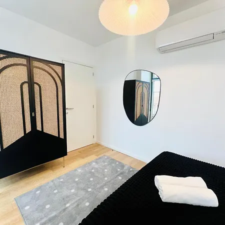 Apartament Pink House Ii Beautiful 2 Bedroom Flat In City Center Lizbona