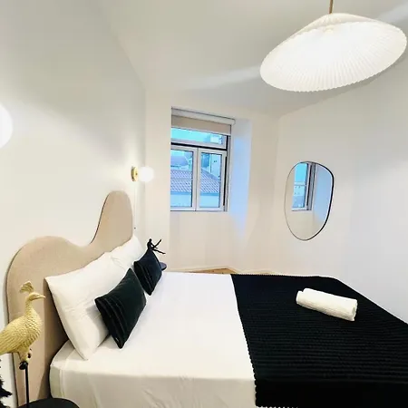 Pink House Ii Beautiful 2 Bedroom Flat In City Center * Lizbona