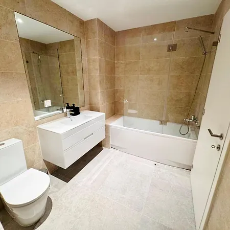 Apartment Pink House Ii Beautiful 2 Bedroom Flat In City Center *