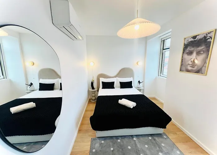 Pink House Ii Beautiful 2 Bedroom Flat In City Center * Lisboa