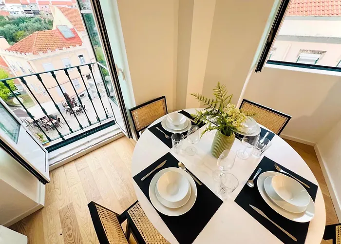 Pink House Ii Beautiful 2 Bedroom Flat In City Center