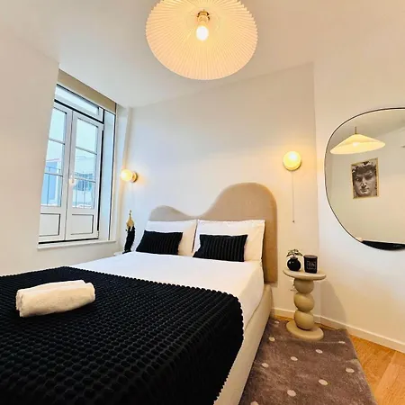 Pink House Ii Beautiful 2 Bedroom Flat In City Center Lejlighed Lisboa