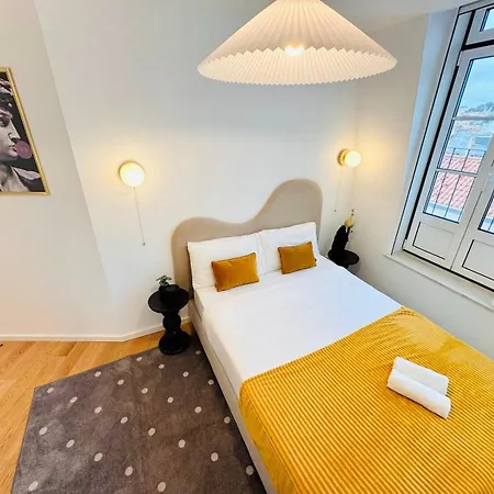 Pink House Ii Beautiful 2 Bedroom Flat In City Center Lejlighed